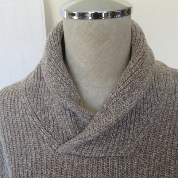 AMERICAN EAGLE OUTFITTERS PULLOVER SWEATER - Picture 2 of 6